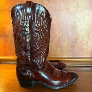 Vintage Texas 73332 Men's 12 B Narrow Burgundy Leather Boots MINIMAL SCUFFING